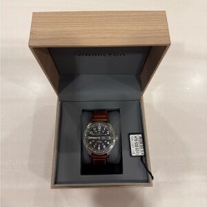 Hamilton KHAKI FIELD DAY DATE AUTO